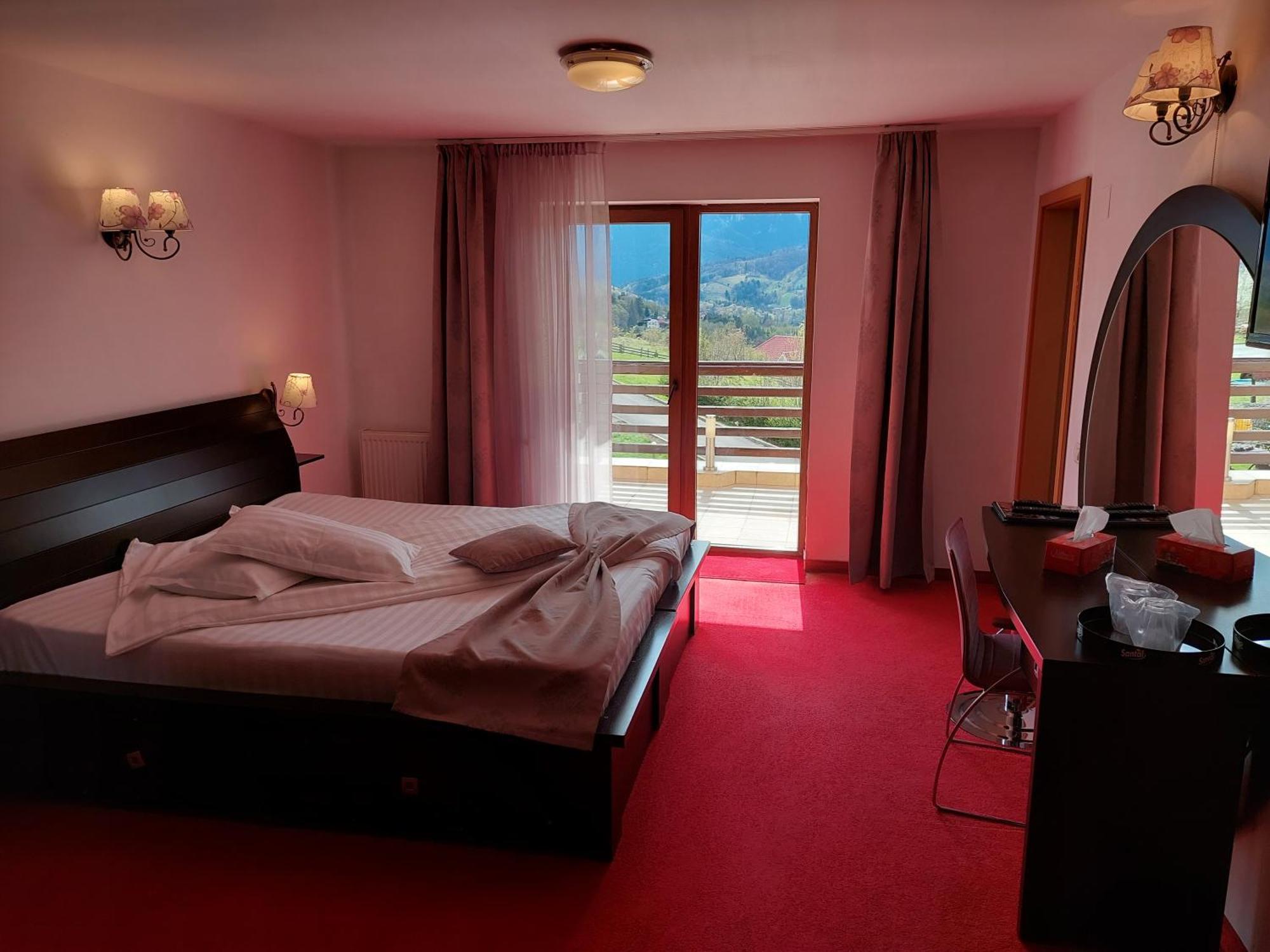 Pension Chalet Poiana Marului Ranch Εξωτερικό φωτογραφία