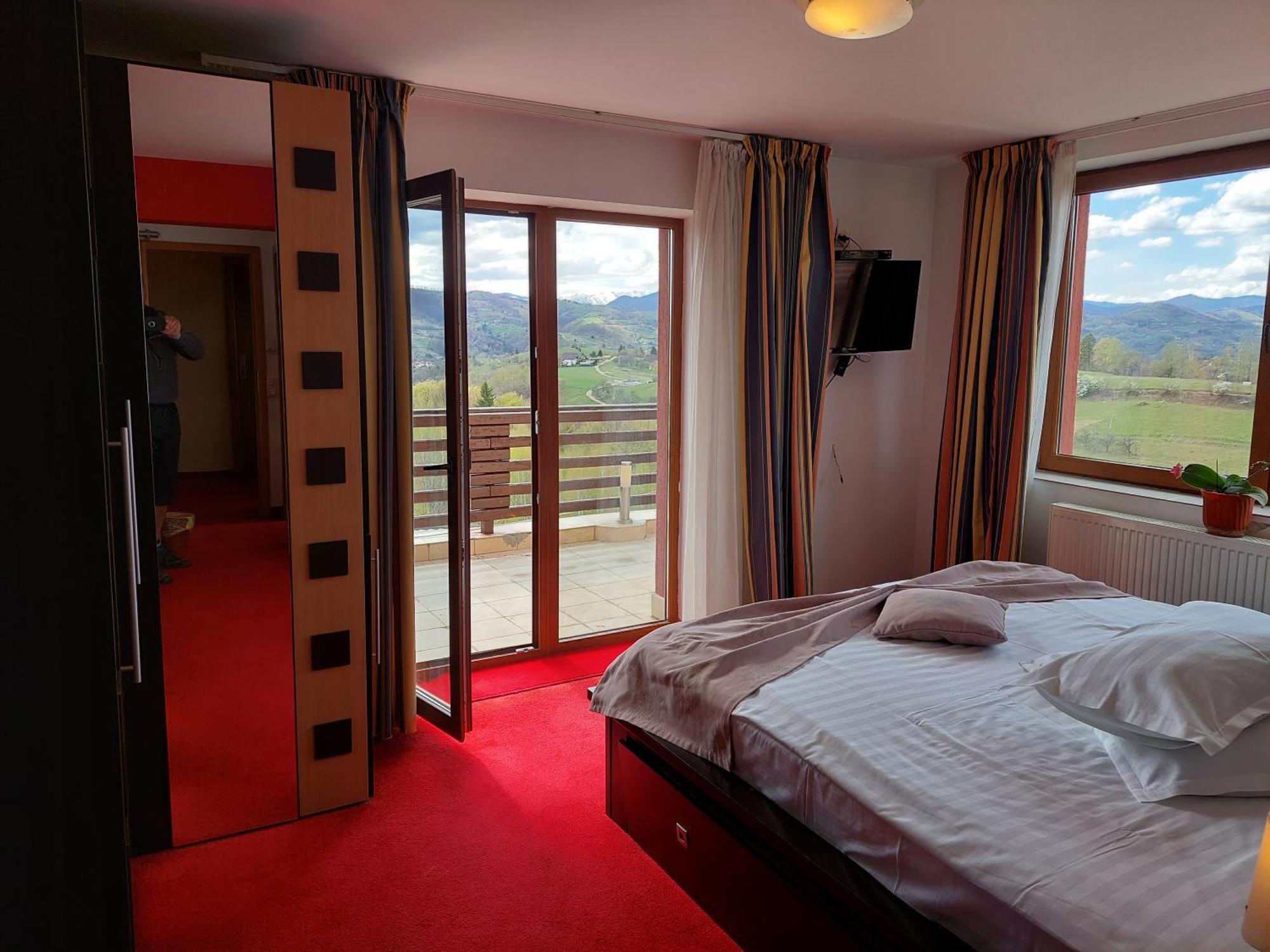 Pension Chalet Poiana Marului Ranch Εξωτερικό φωτογραφία
