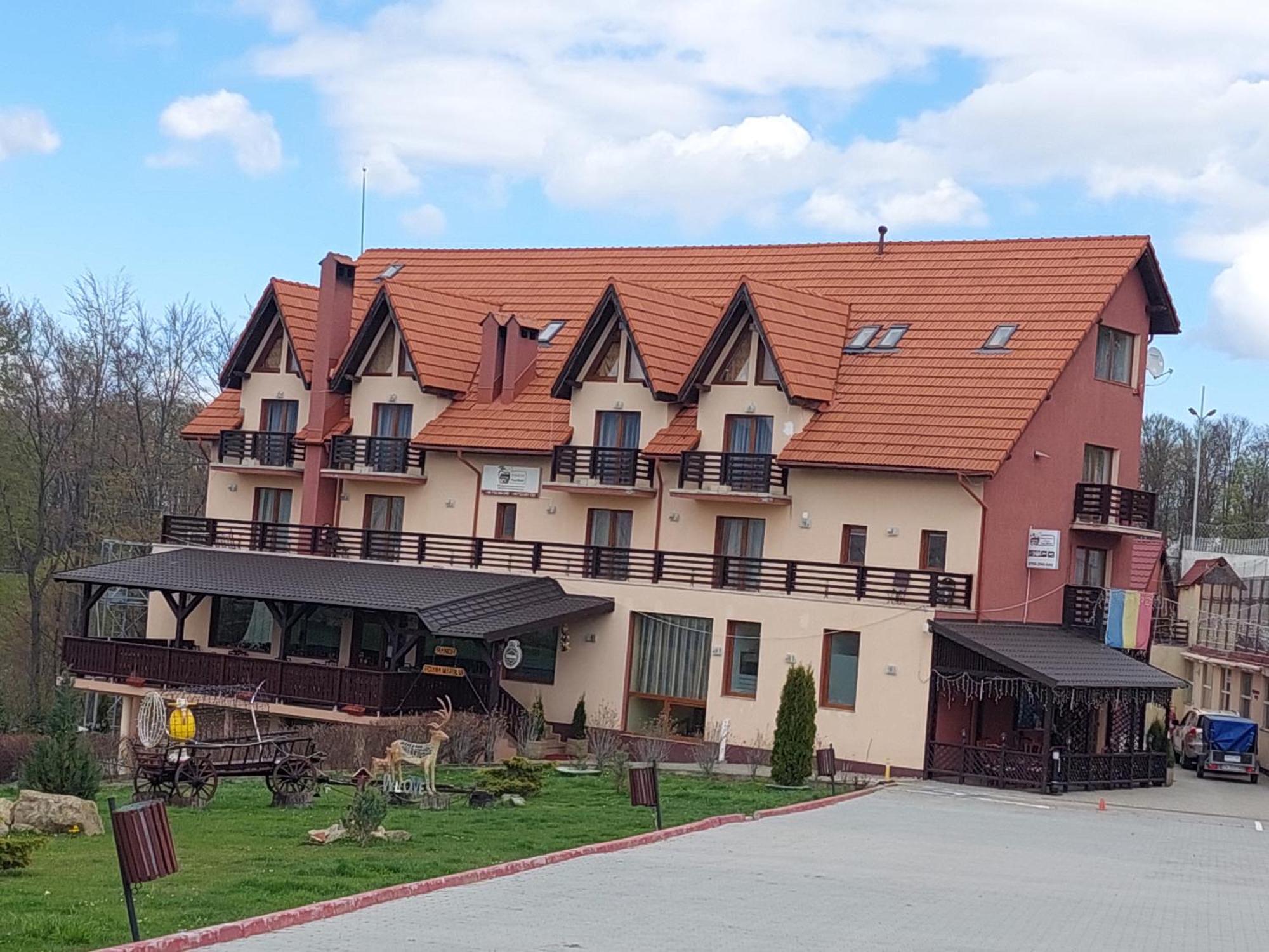 Pension Chalet Poiana Marului Ranch Εξωτερικό φωτογραφία