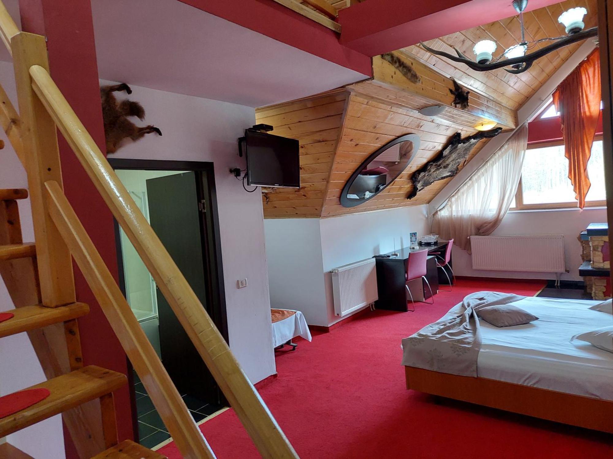 Pension Chalet Poiana Marului Ranch Εξωτερικό φωτογραφία