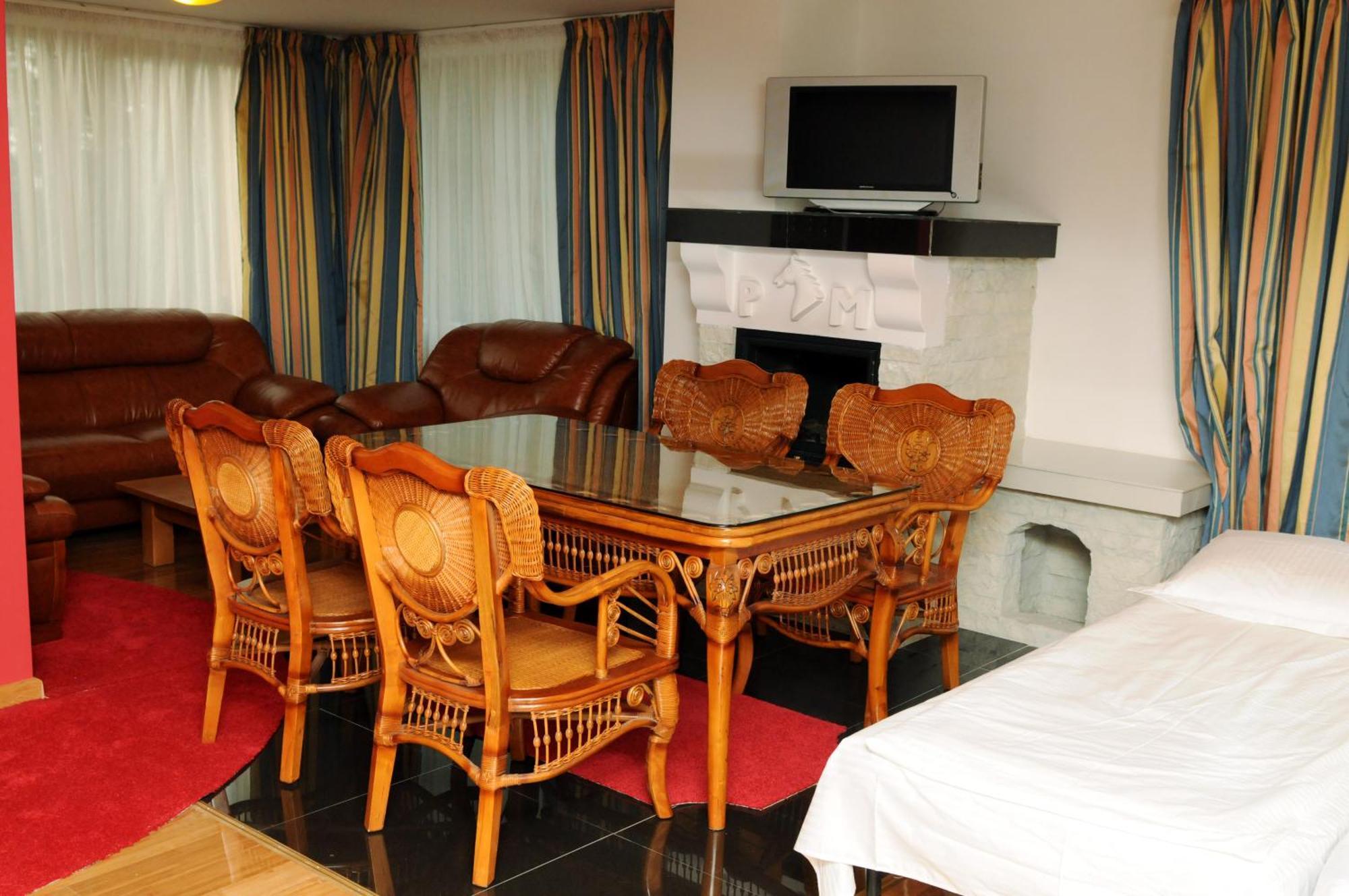Pension Chalet Poiana Marului Ranch Εξωτερικό φωτογραφία